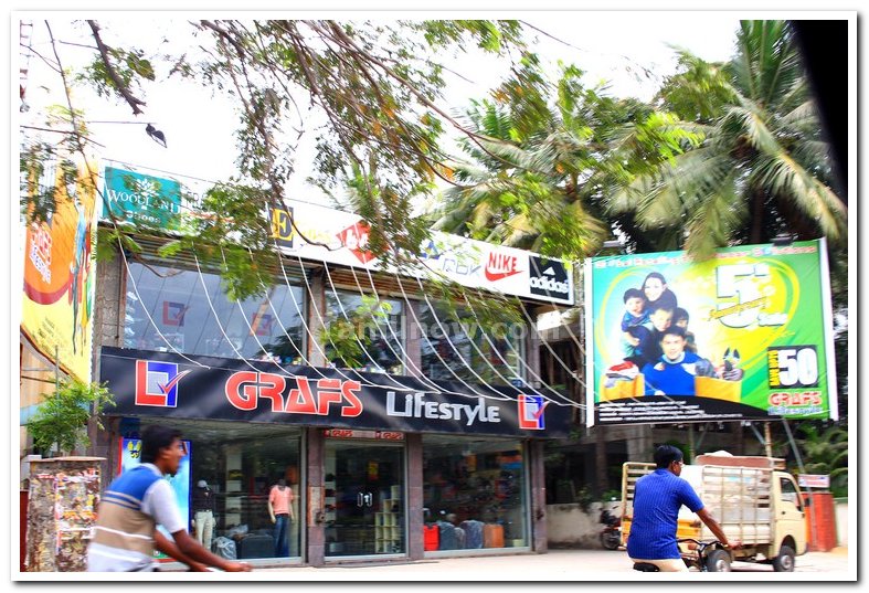 Grafs lifestyle anna nagar