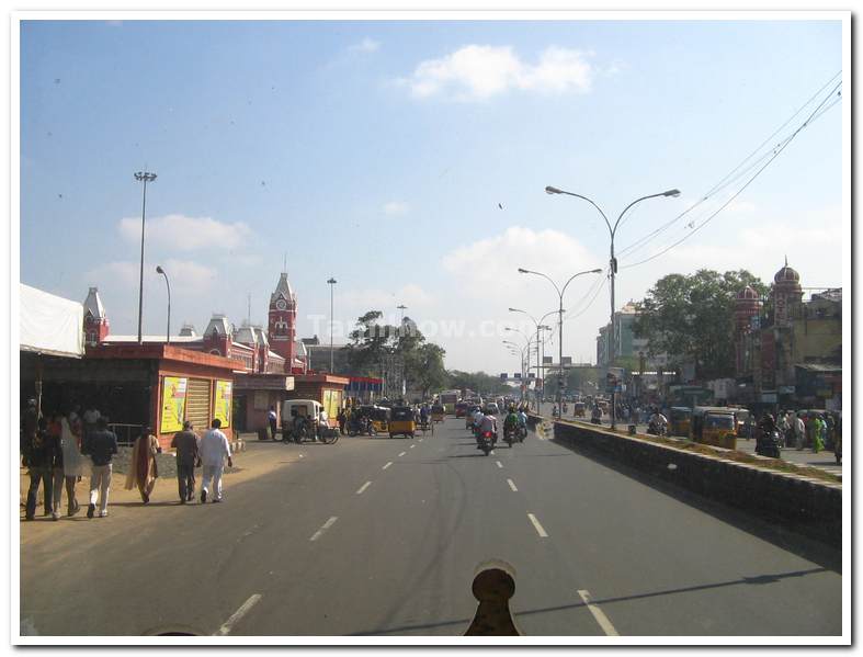 Poonamalle high road infront of central