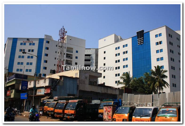 Navins complex arumbakkam