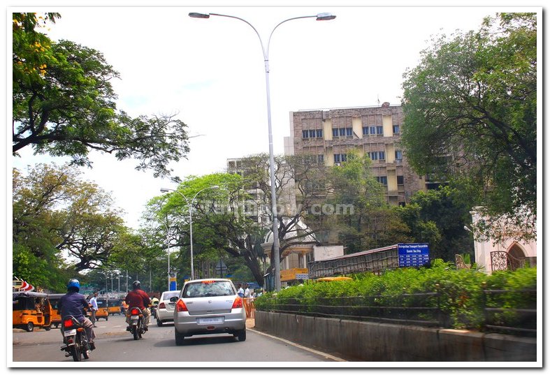 Nungambakkam high road