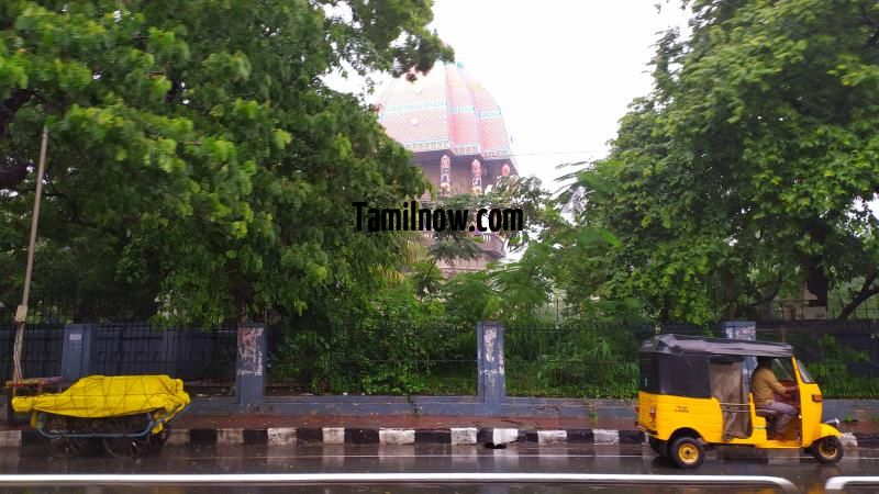 Chennai rain photo 09 valluvar kottam 980