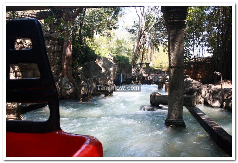 Kishkinta white water ride photo 3