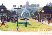 Anna memorial at marina beach 1