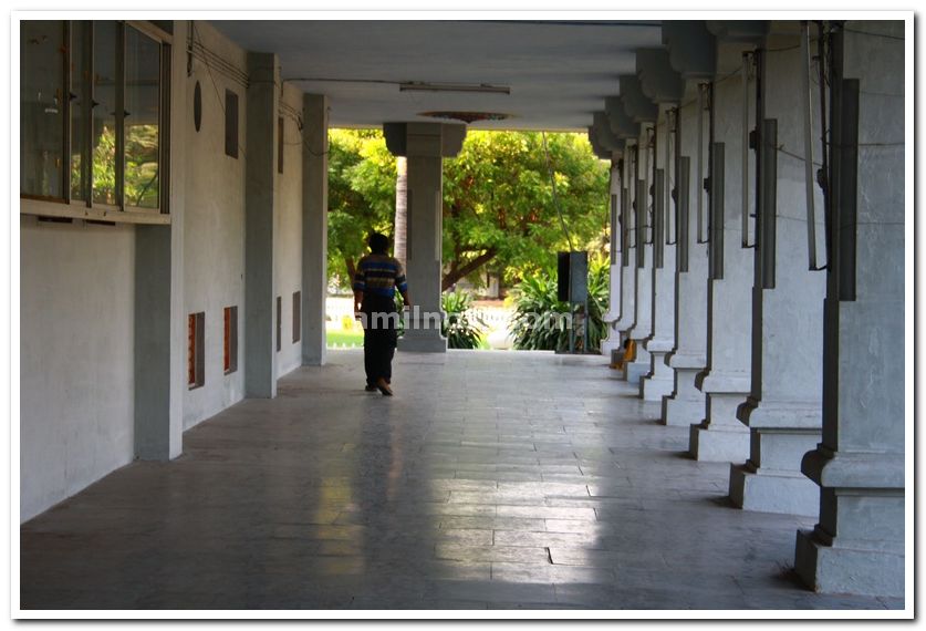 Valluvar kottam 1