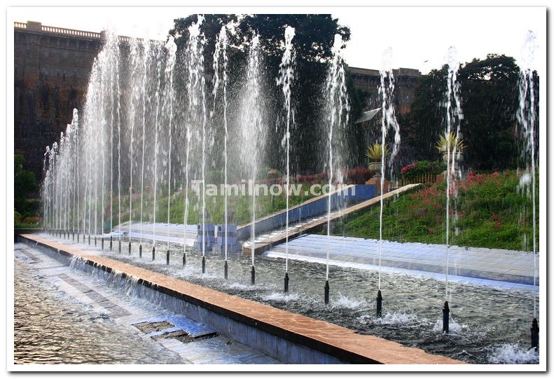 Mysore brindavan gardens north fountains 2