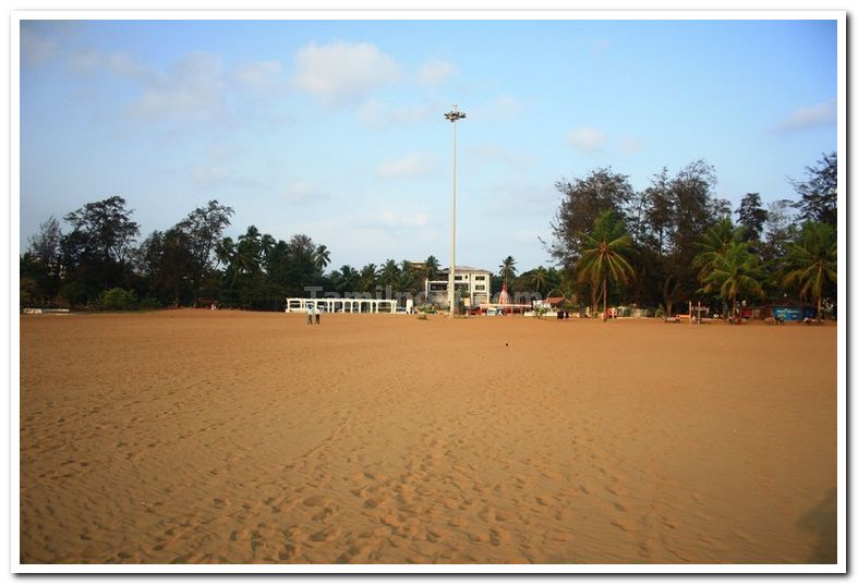 Goa miramar beach photo 1