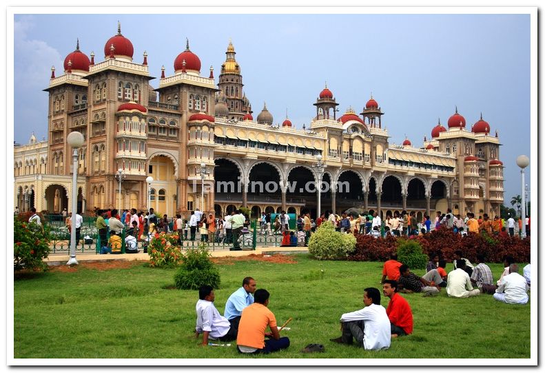 Mysore palace and lawn