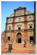 Basilica of bom jesus old goa 4