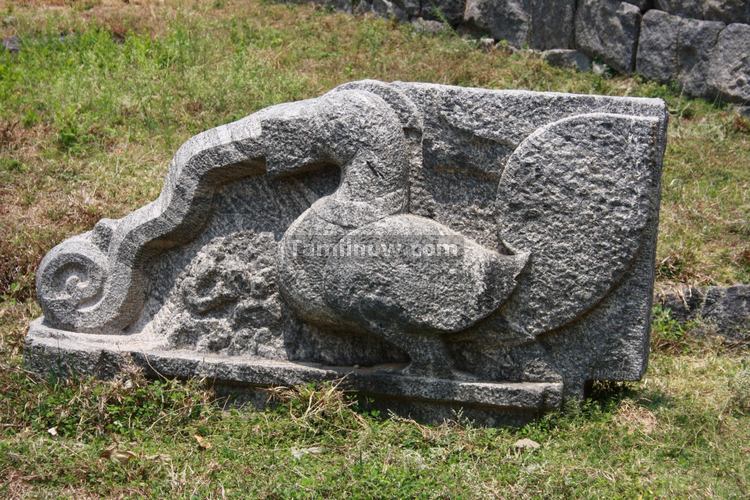 Stone Sculptor at the Gingee Rajagiri Fort