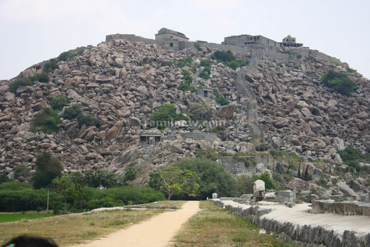 Senji Fort Photos and Gallery