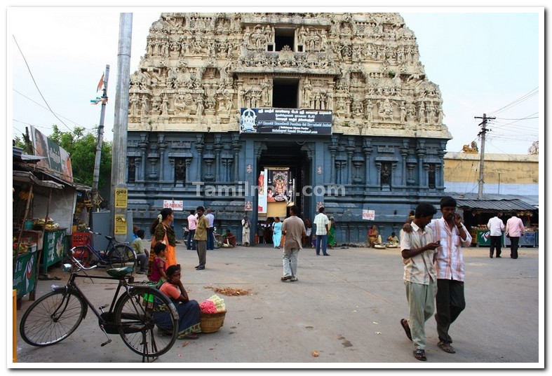 Kamatchi amman temple gopuram