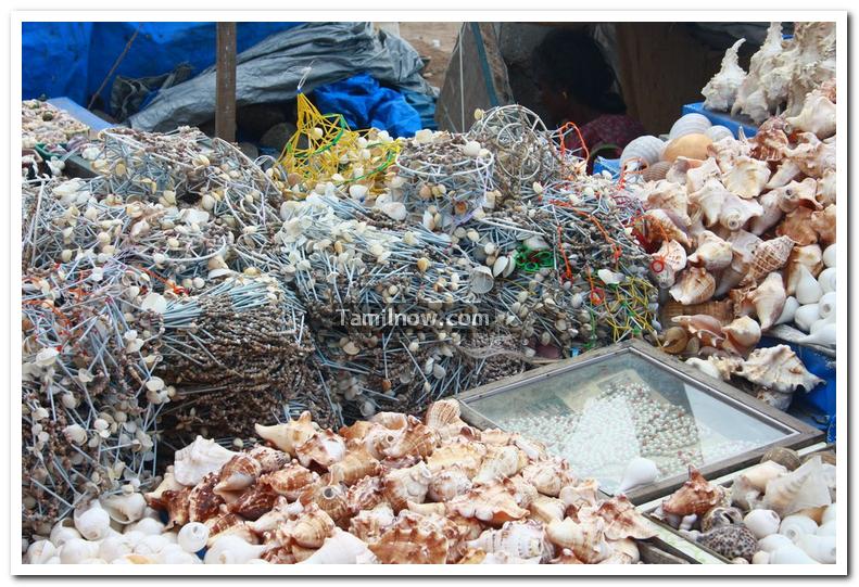 Shops selling crafts at kanyakumari 10