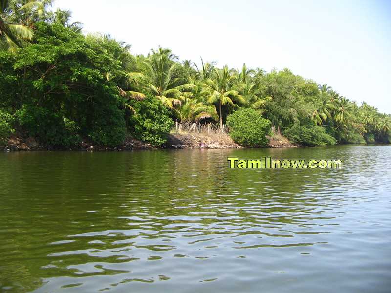 Chunnambar lake photo