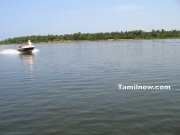 Chunnambar lake speed boat