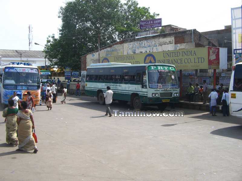 Puthuvai bus stand