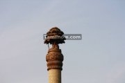 Pillars at rajiv gandhi memorial 3