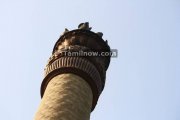 Pillars at rajiv gandhi memorial 5