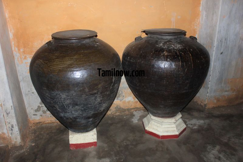 Artifacts on display at thanjavur museum 4 958