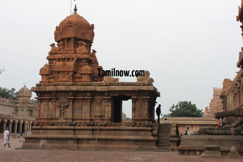 Thanjavur periya kovil photo 767