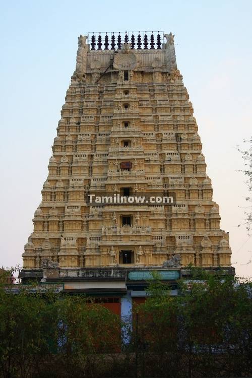 Ekambareswarar temple kanchipuram gopuram 1