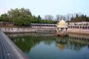 Ekambareswarar temple kanchipuram tank 1