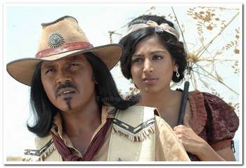 Tamil Movie Irumbu Kottai Murattu Singam Review and Stills