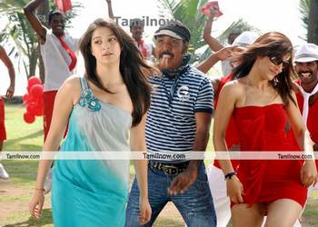 Tamil Movie Kanchana Review and Stills