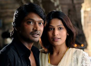 Tamil Movie Katradhu Kalavu Review and Stills