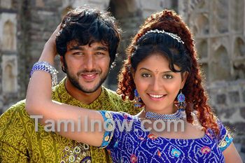 Tamil Movie Maharaja Review and Stills