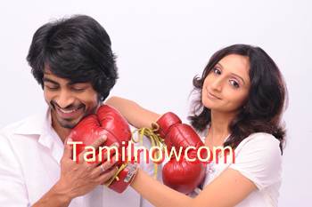 Tamil Movie Perumaan The Rajnikanth Review and Stills
