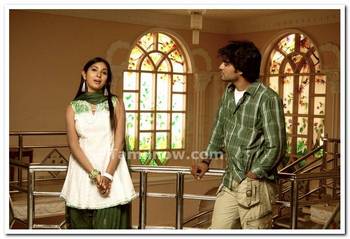 Tamil Movie Saa Boo Three Review and Stills