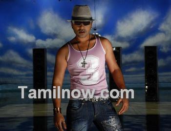 Tamil Movie Vada Chennai Review and Stills