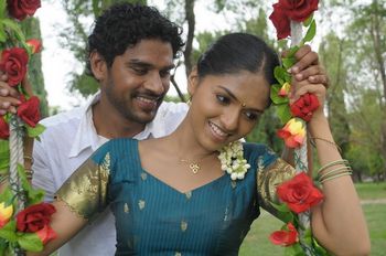 Tamil Movie Yathumagi Review and Stills