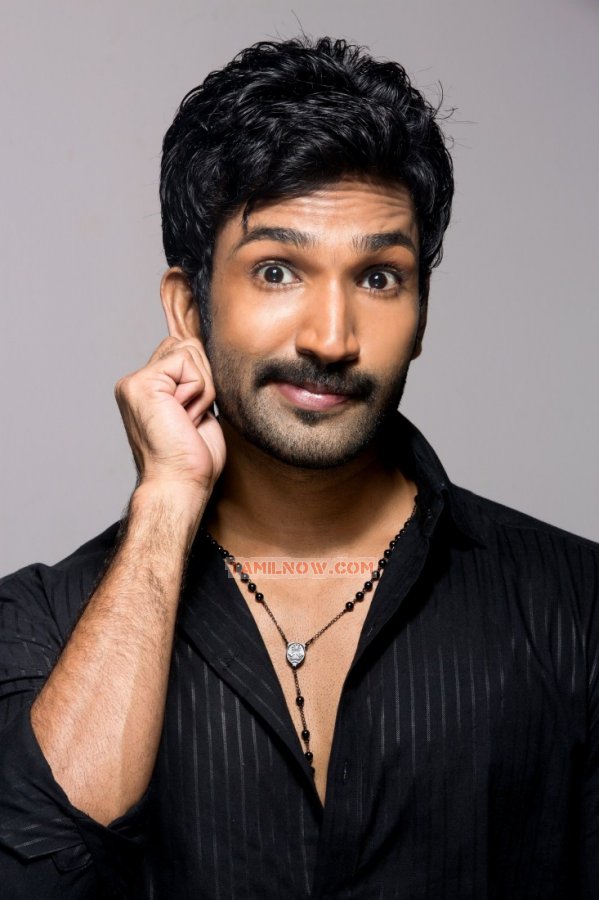 Actor Aadhi Stills 8916