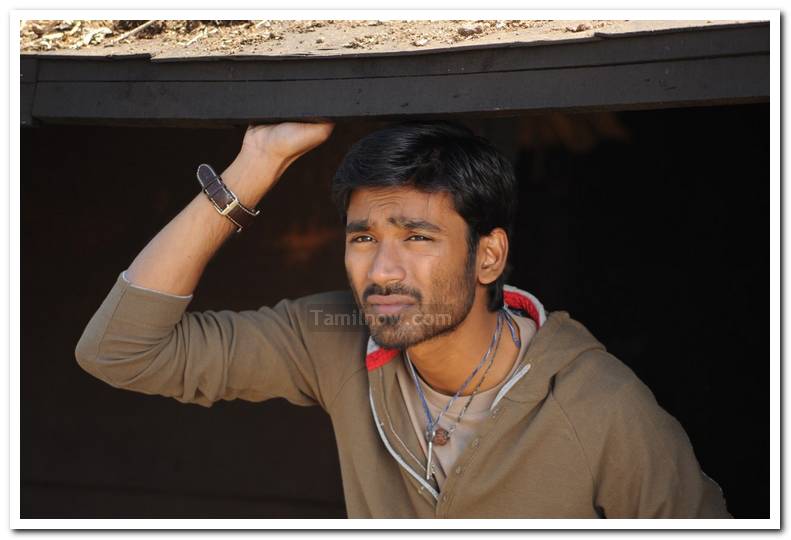 Dhanush Photo 18