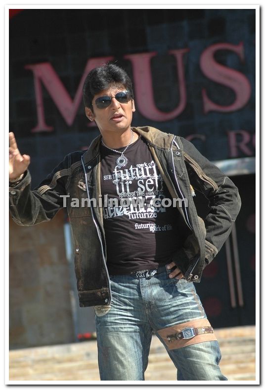 Actor Jeeva Still 5