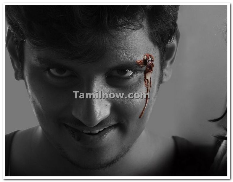 Actor Jeeva Stills 2