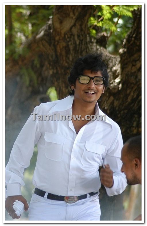 Jeeva Still 6