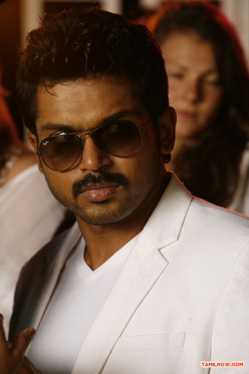 Karthi Stills 1513