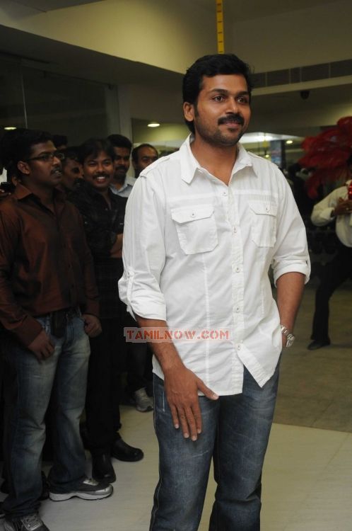 Tamil Actor Karthi 7176