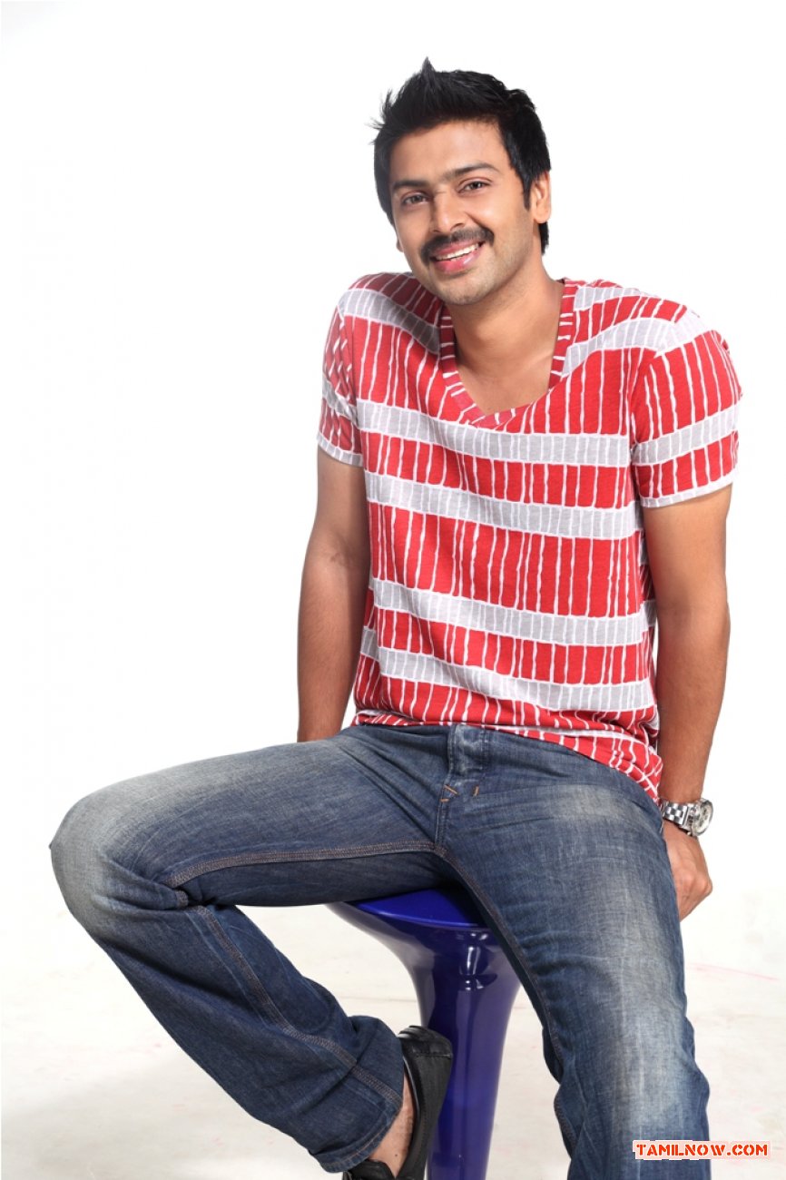 Actor Srikanth 6059