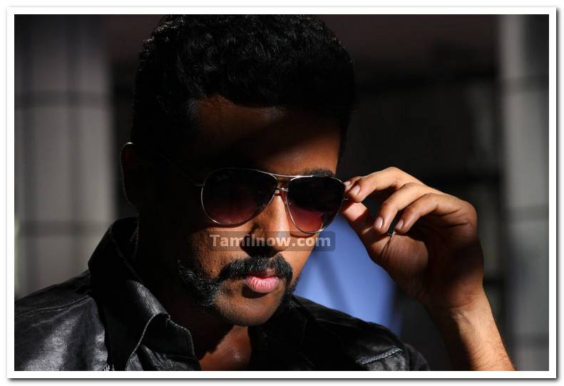 Surya Photo From Singam 1