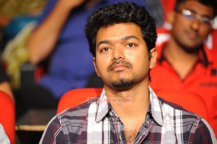 Vijay 7019