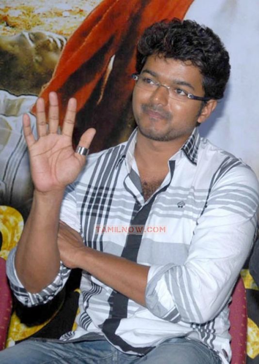 Vijay Image 640 Tamil Actor Photos