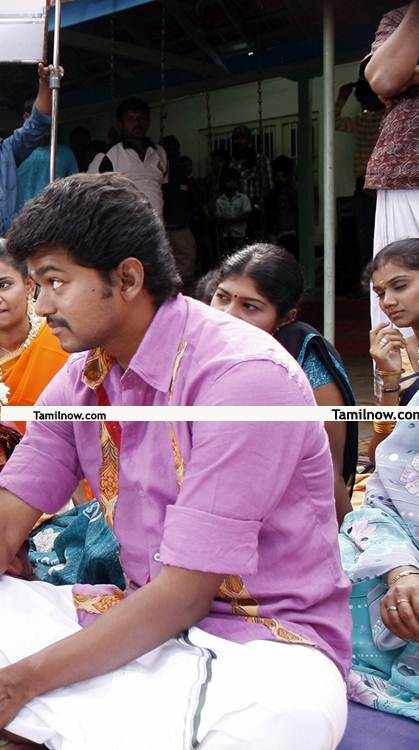 Vijay Still From Velayudham 4