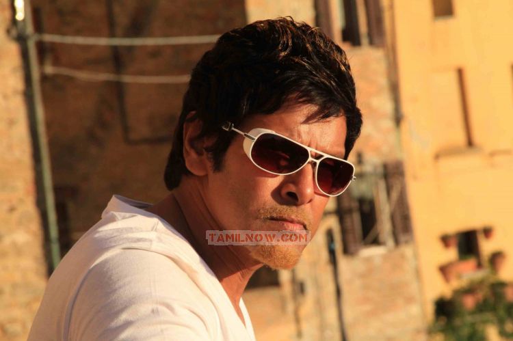 Vikram Stills 3087