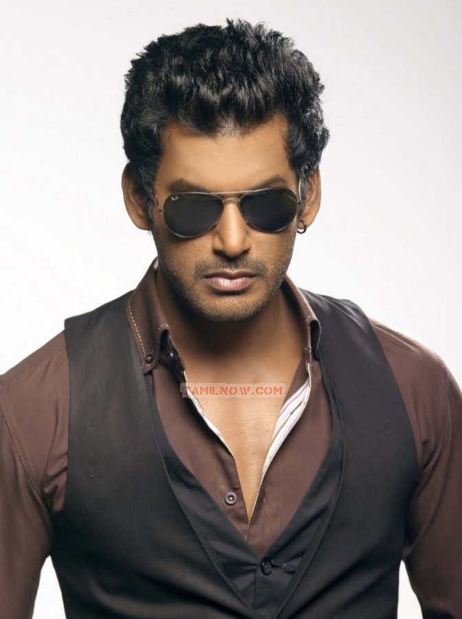 Actor Vishal 1718