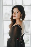 Nov 2020 Gallery Tamil Heroine Aathmika 4474