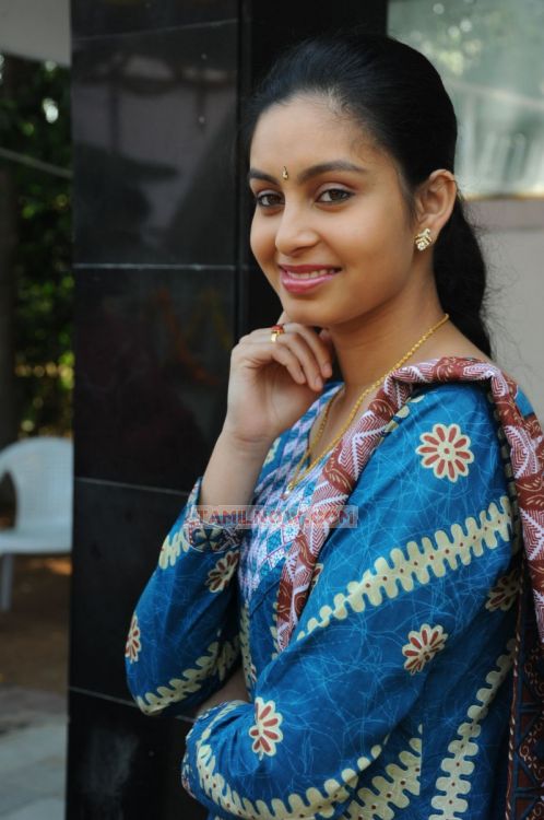 Abhinaya 5298