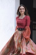 Film Actress Aditi Rao Hydari New Gallery 9309